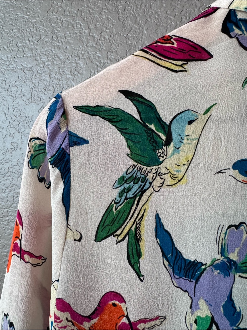 Maeve Anthropologie 100% Silk Hummingbird Print Button Down Blouse 0 - Picture 10 of 13
